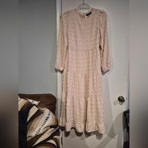 Zesica Women's Floral Print Ivory Midi Dress with Pockets Size Large NWT